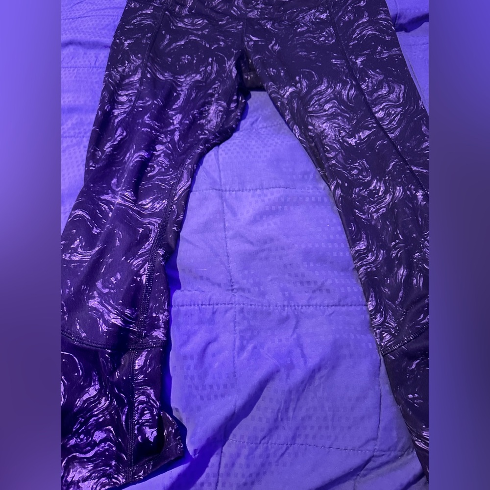Lululemon Women's Leggings
Size 10